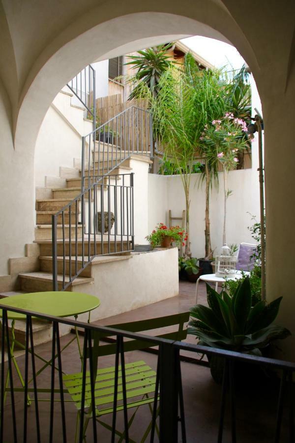 Casa Romeo Villa อาชิเรอาเล ภายนอก รูปภาพ
